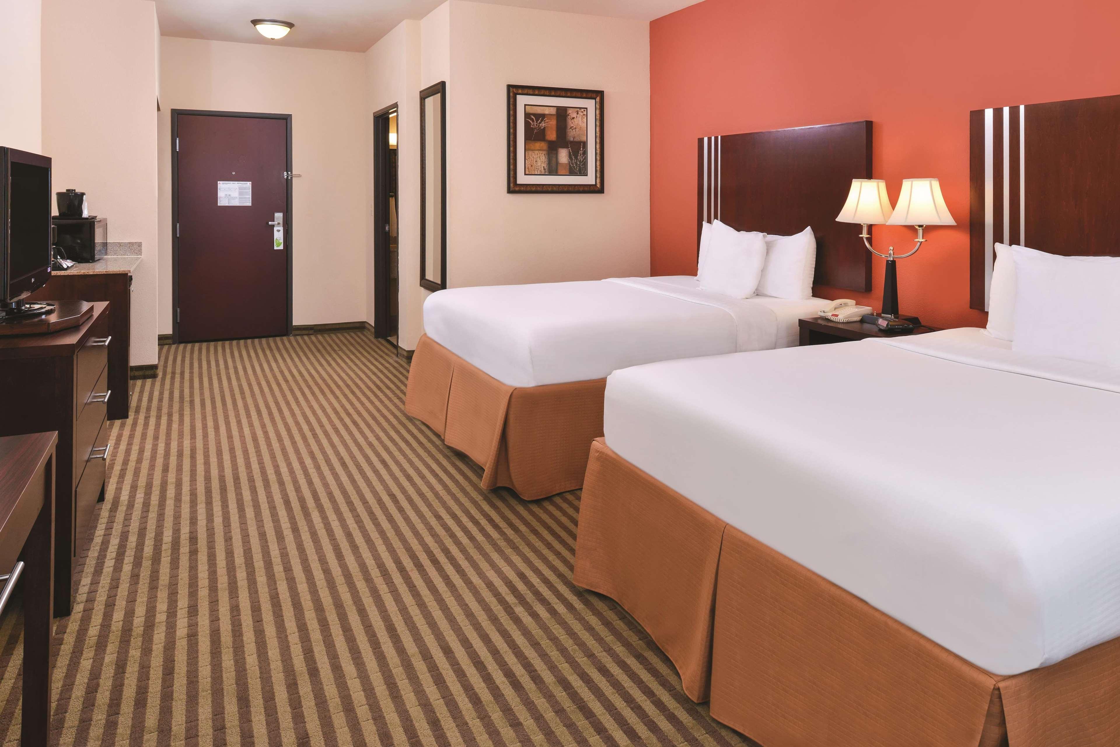 La Quinta By Wyndham Woodward Otel Dış mekan fotoğraf