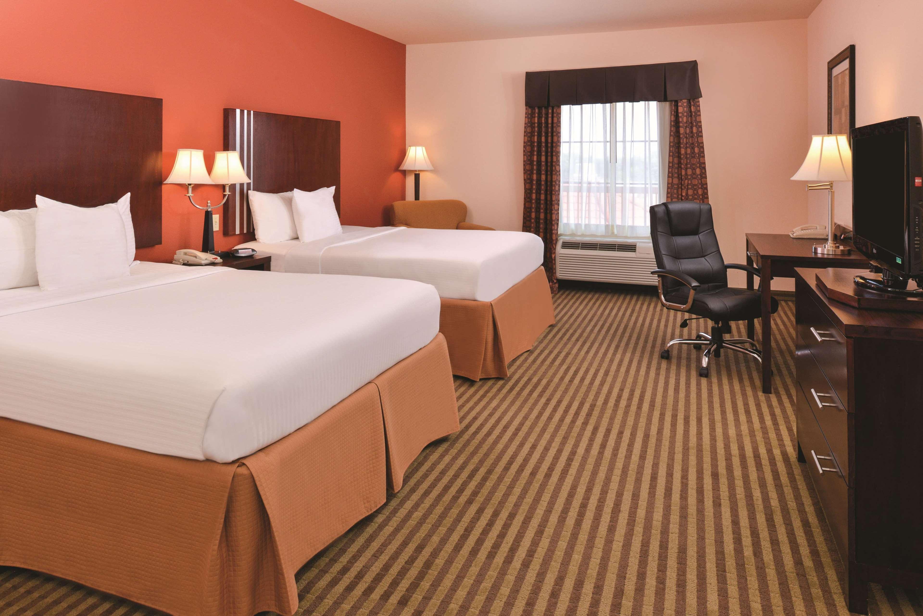 La Quinta By Wyndham Woodward Otel Dış mekan fotoğraf