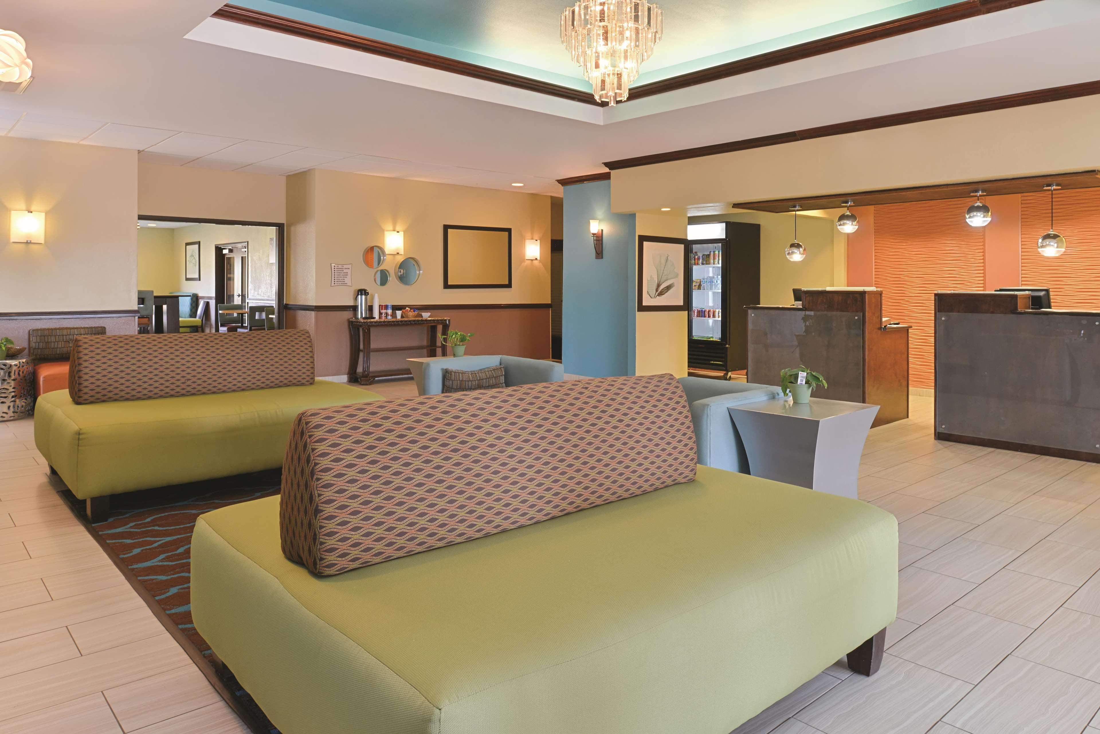 La Quinta By Wyndham Woodward Otel Dış mekan fotoğraf